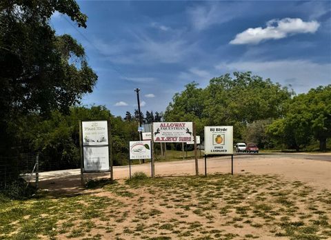 Road to The Hidden Valley